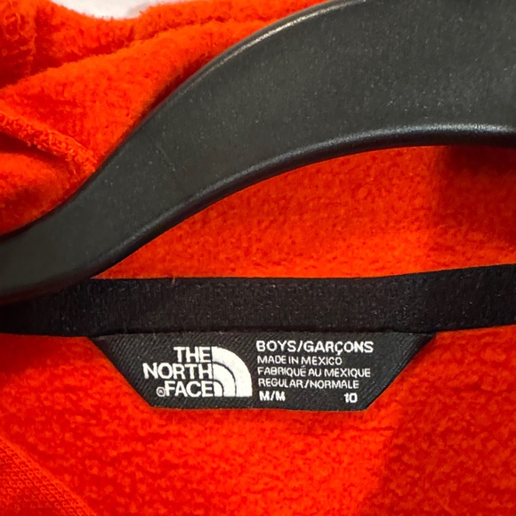 The North Face Vibrant Red Pullover - Picture 2 of 4